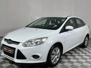 Used 2013 Ford Focus sedan 1.6 Ambiente auto