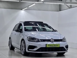 Used 2017 Volkswagen Golf R