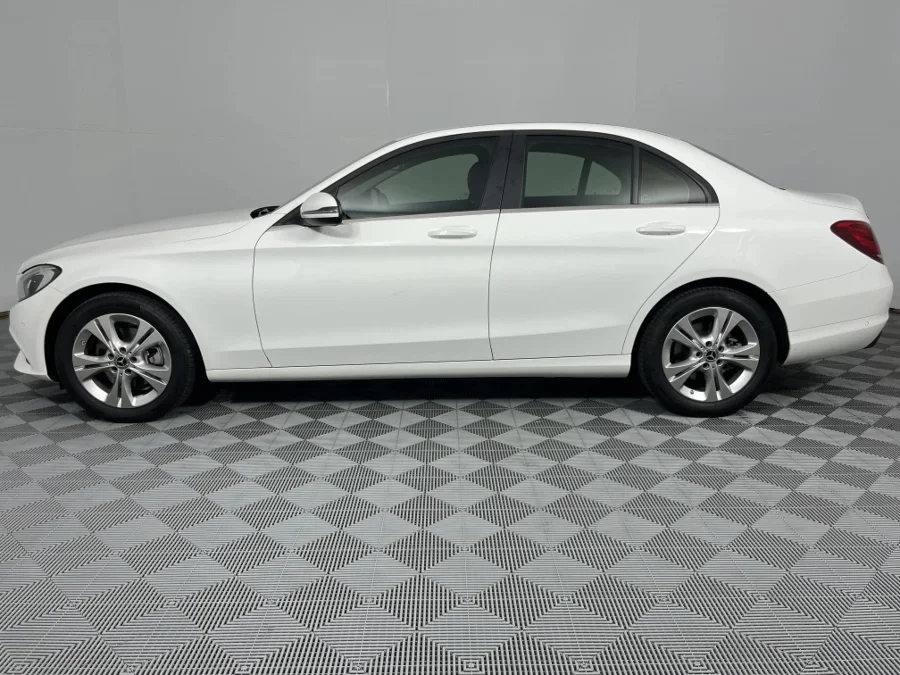 Used 2017 Mercedes-Benz C-Class C200 auto - WeBuyCars Richmond