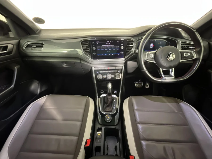 Used 2022 Volkswagen T-Roc 2.0TSI 4Motion R-Line - WeBuyCars The Dome