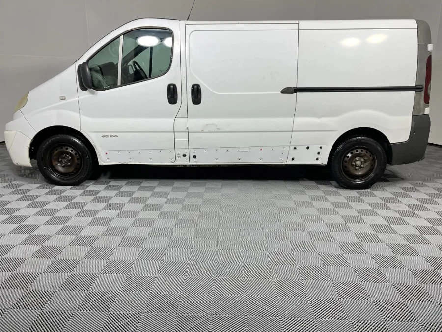 Used 2013 Renault Trafic 1.9dCi panel van - WeBuyCars Montana Used 2013 Renault Trafic 1.9dCi panel van - WeBuyCars Montana