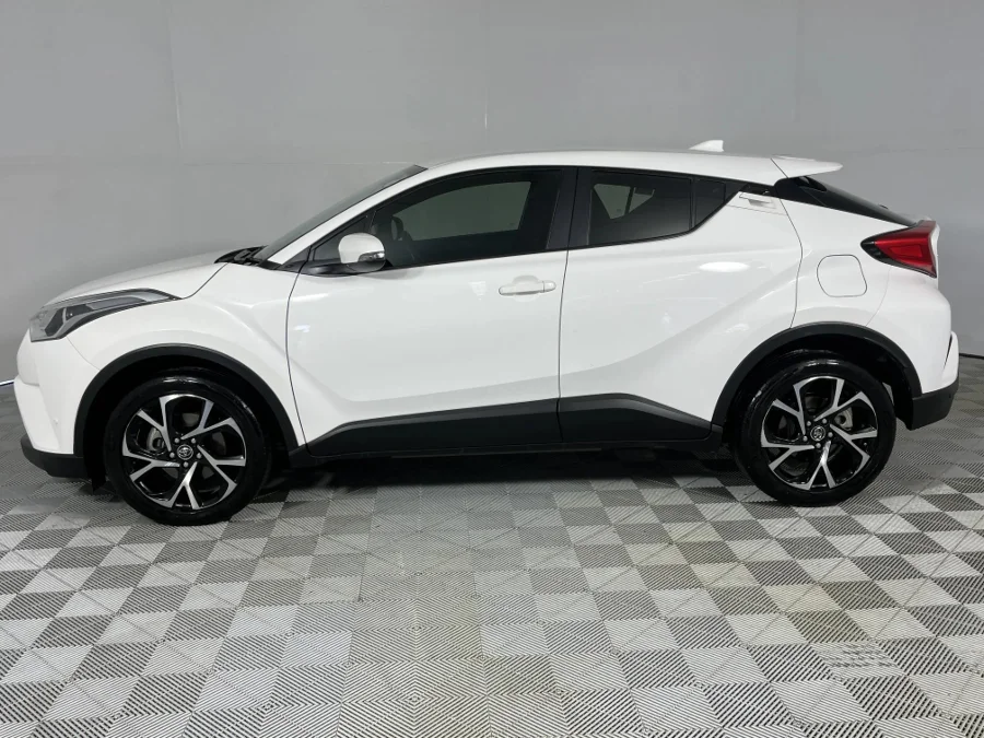 Used 2018 Toyota C-HR 1.2T Plus auto - WeBuyCars Silverlakes