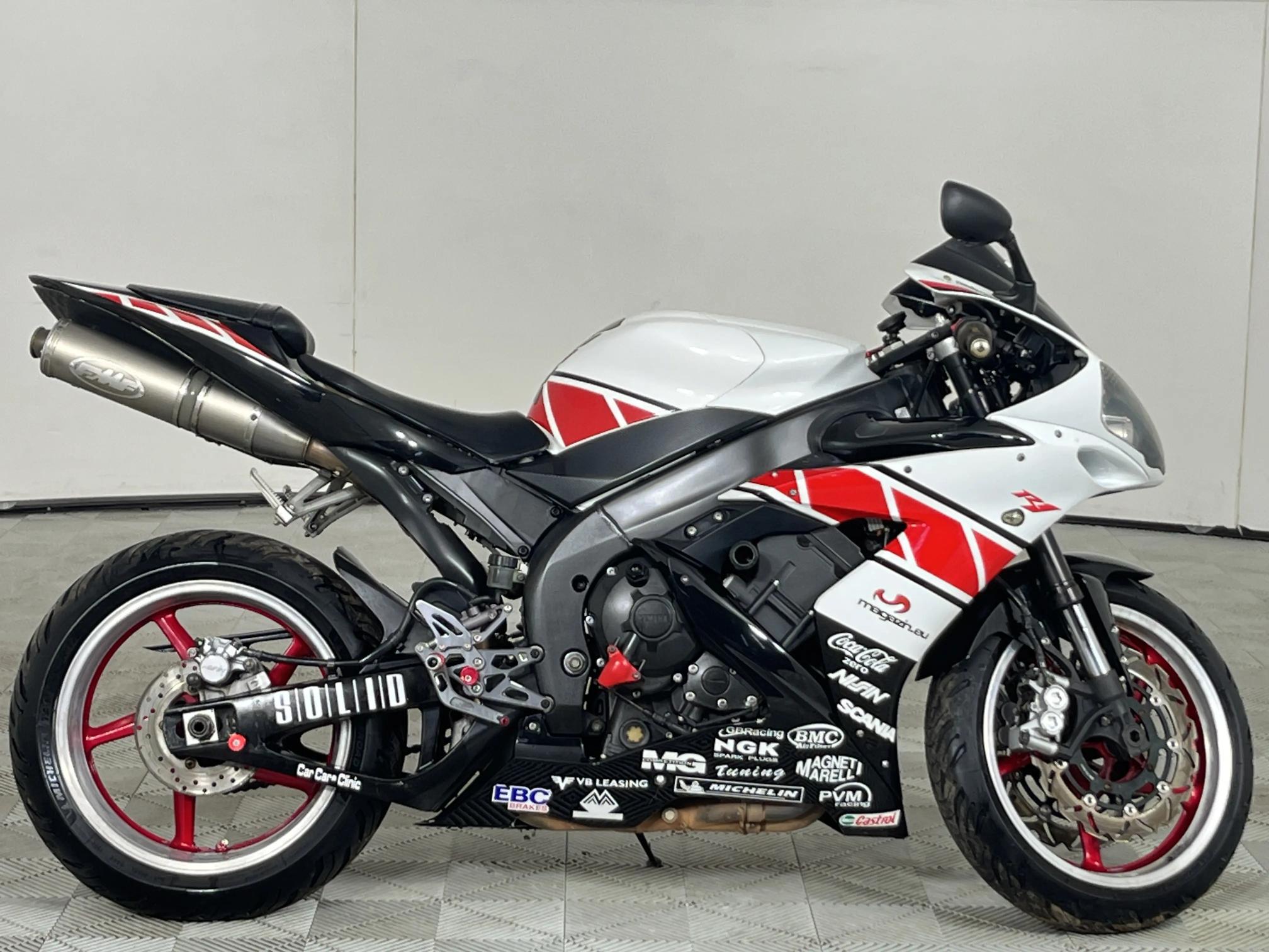 Used 2006 Yamaha YZF R1