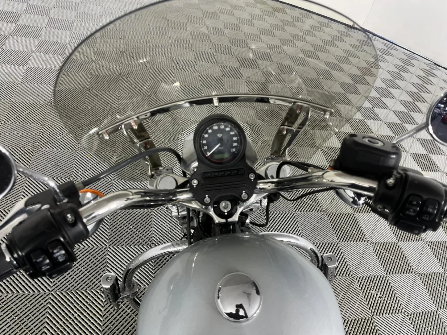 Used 2016 Harley Davidson Sportster Xl883 L Super LOW - WeBuyCars Silverlakes Used 2016 Harley Davidson Sportster Xl883 L Super LOW - WeBuyCars Silverlakes