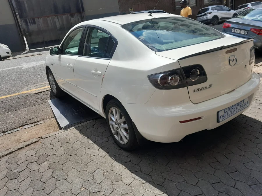 Used 2010 Mazda Mazda3 sedan 1.6 Active - Carmart Auto Dealer