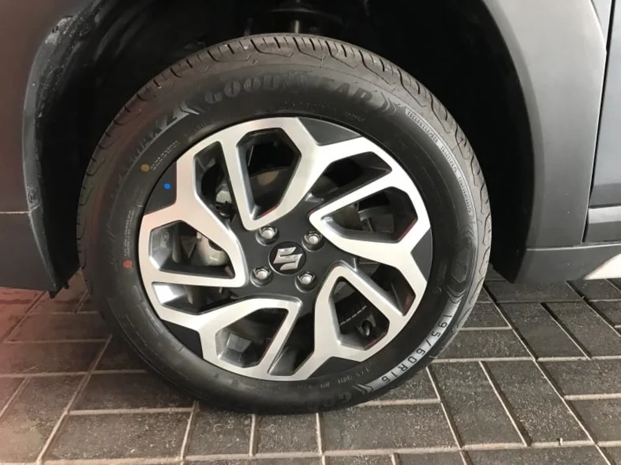 Used 2026 Suzuki Fronx 1.5 GLX manual - Suzuki Johannesburg South