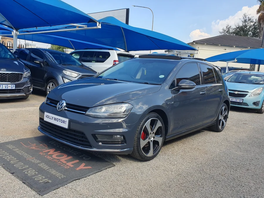 Used 2017 Volkswagen Golf 1.4TSI Comfortline R-Line - Nolly Motors Used 2017 Volkswagen Golf 1.4TSI Comfortline R-Line - Nolly Motors