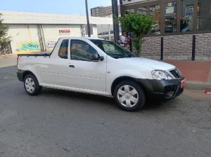 Used 2015 Nissan NP200 1.6i