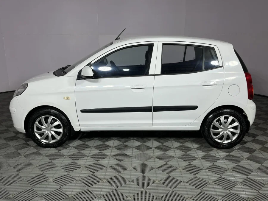 Used 2010 Kia Picanto 1.1 LX - WeBuyCars Rustenburg