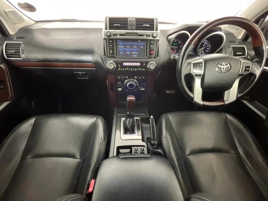 Used 2017 Toyota Land Cruiser Prado 3.0DT VX - WeBuyCars Montana