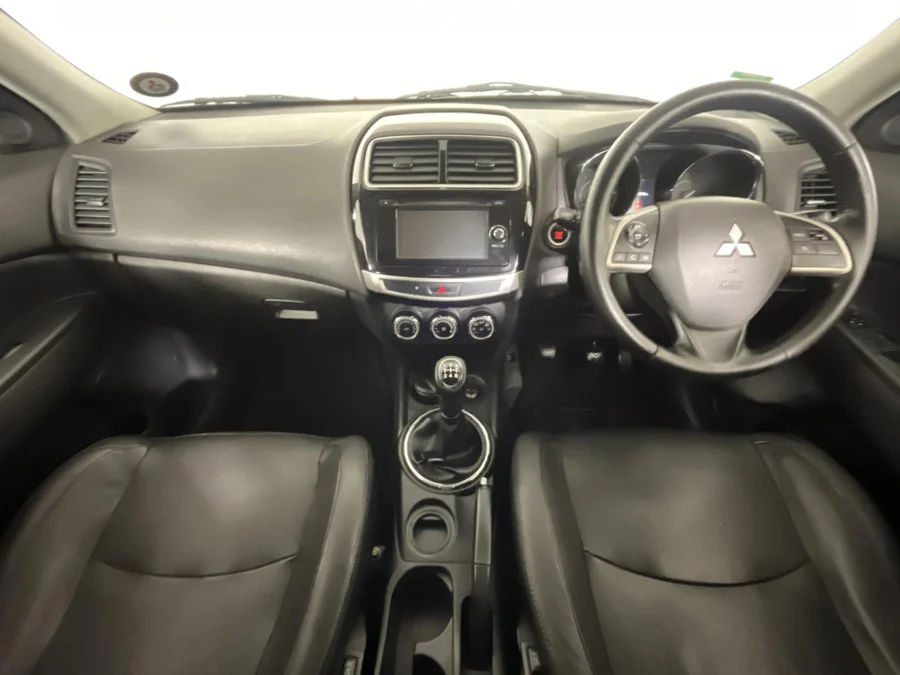 Used 2015 Mitsubishi ASX 2.0 GLX Sport - WeBuyCars The Dome