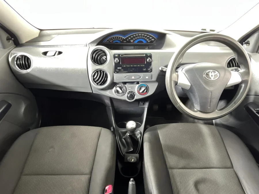 Used 2017 Toyota Etios hatch 1.5 Sprint - WeBuyCars  Witbank