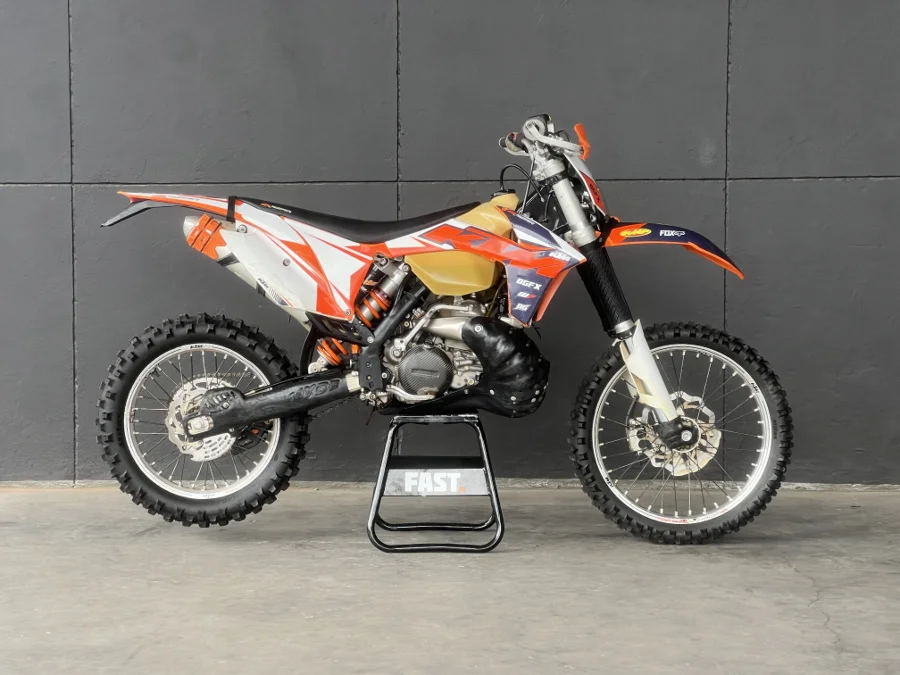 KTM 250 XC-W - FAST KTM KTM 250 XC-W - FAST KTM