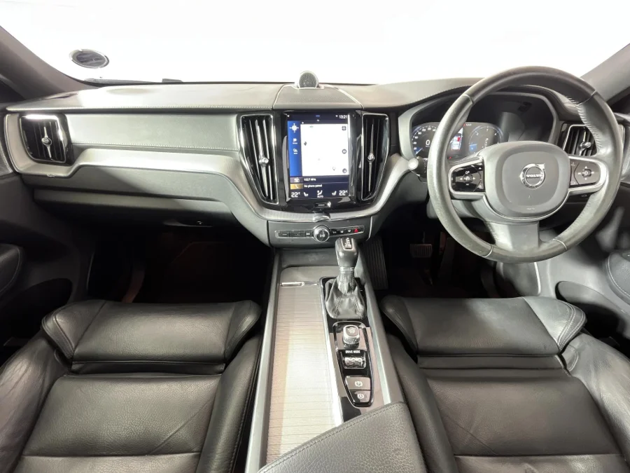 Used 2019 Volvo XC60 D4 Inscription - WeBuyCars Rustenburg