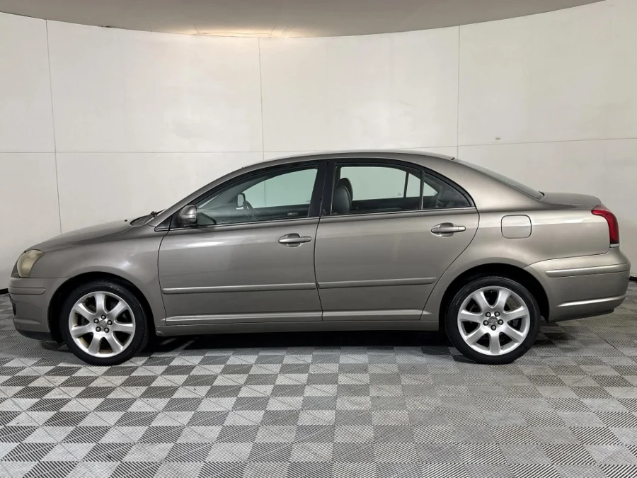 Used 2006 Toyota Avensis 2.0 Advanced auto - WeBuyCars Midstream