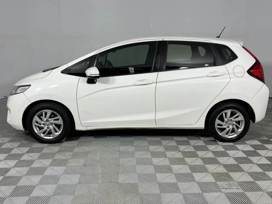 Used 2015 Honda Jazz 1.5 Elegance auto - WeBuyCars Silverlakes Used 2015 Honda Jazz 1.5 Elegance auto - WeBuyCars Silverlakes