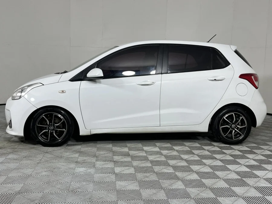 Used 2020 Hyundai Grand i10 1.0 hatch Motion manual - WeBuyCars Montana Used 2020 Hyundai Grand i10 1.0 hatch Motion manual - WeBuyCars Montana