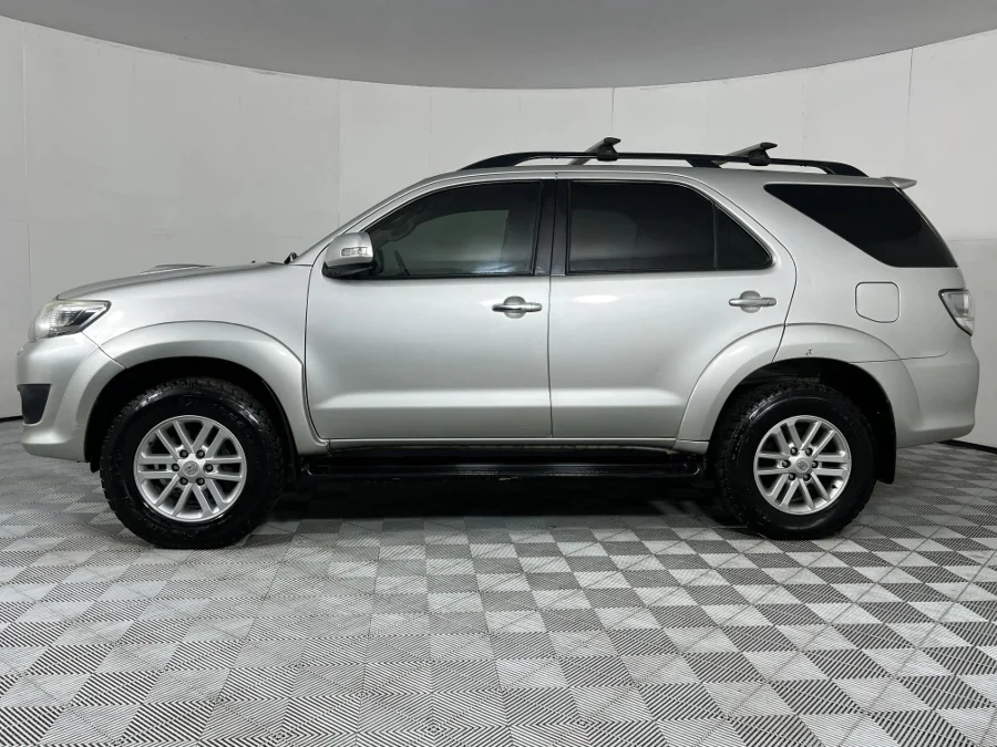 Used 2013 Toyota Fortuner 3.0D-4D Limited auto - WeBuyCars Montana