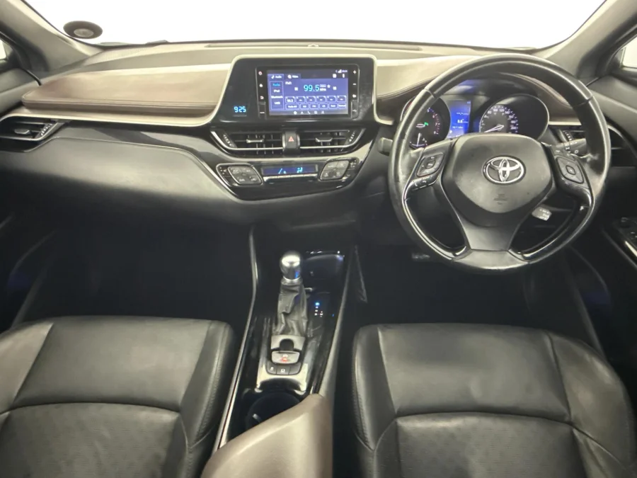 Used 2019 Toyota C-HR 1.2T Luxury - WeBuyCars Vereeniging