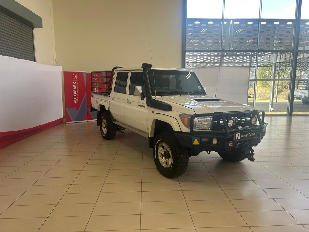 Used 2016 Toyota Land Cruiser 79 4.5D-4D V8 double cab LX