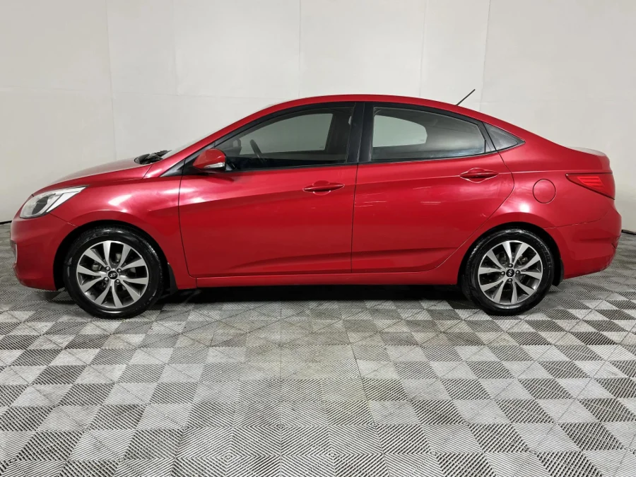 Used 2016 Hyundai Accent sedan 1.6 Fluid auto - WeBuyCars The Dome Used 2016 Hyundai Accent sedan 1.6 Fluid auto - WeBuyCars The Dome