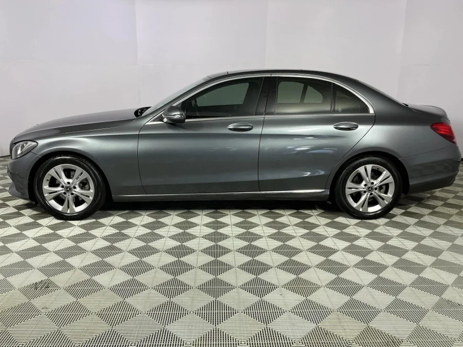 Used 2017 Mercedes-Benz C-Class C200 Avantgarde auto - WeBuyCars Montana