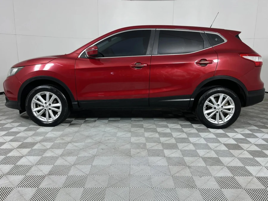 Used 2017 Nissan Qashqai 1.5dCi Acenta - WeBuycars East London