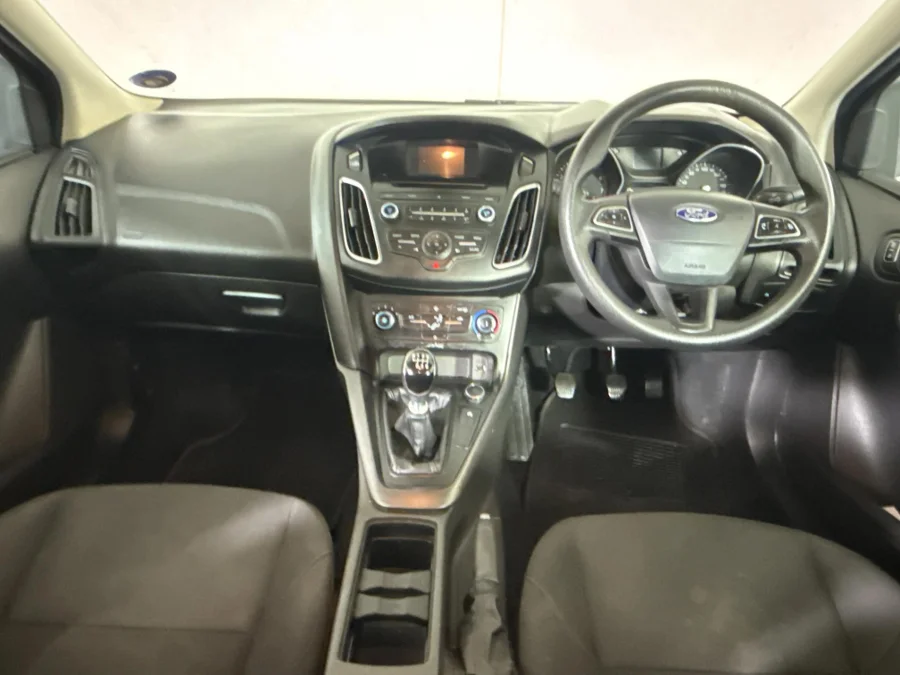 Used 2018 Ford Focus sedan 1.0T Ambiente - WeBuyCars Midstream