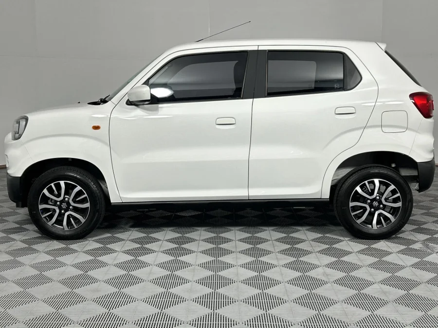 Used 2025 Suzuki S-Presso 1.0 GL+ auto - WeBuyCars Richmond