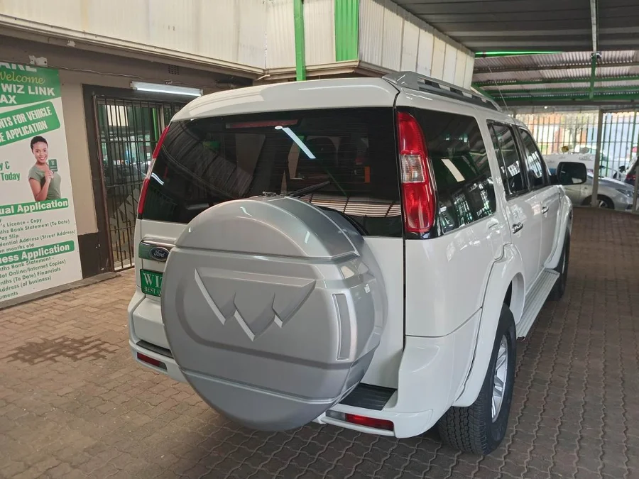 Used 2014 Ford Everest 3.0TDCi XLT - Wiz Link