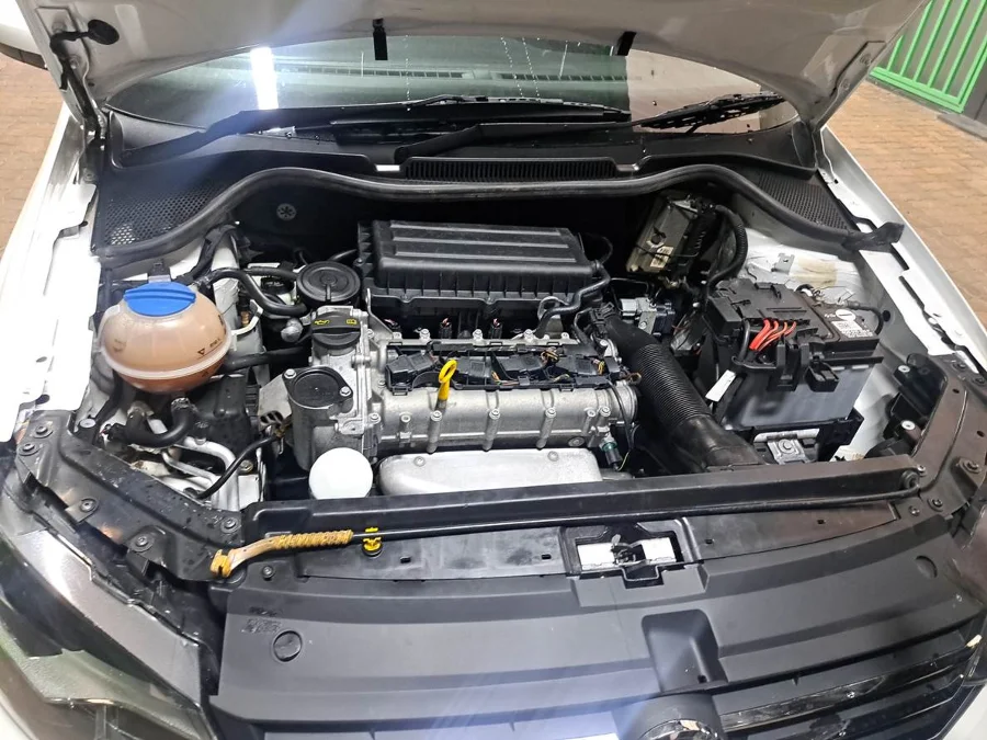 Used 2019 Volkswagen Polo sedan 1.4 Comfortline - Wiz Link