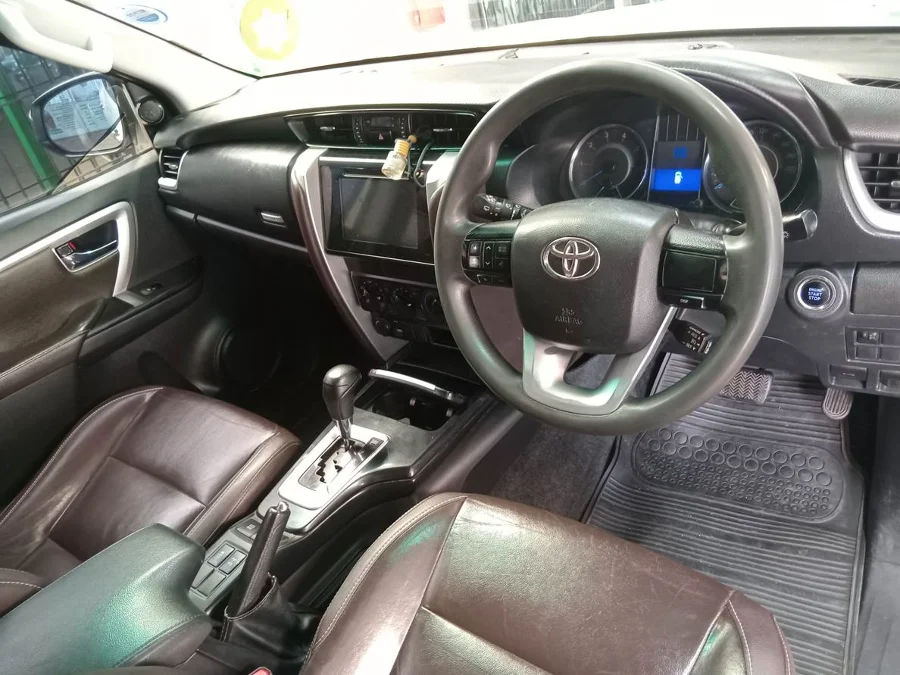 Used 2019 Toyota Fortuner 2.4GD-6 4x4 auto - Wiz Link