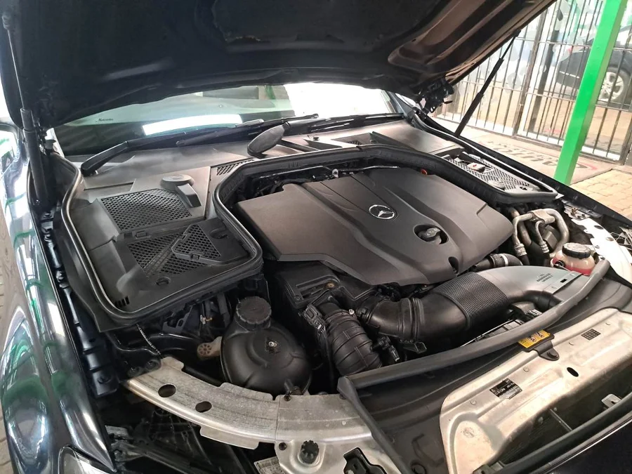 Used 2014 Mercedes-Benz C-Class C220d Avantgarde auto - Wiz Link Used 2014 Mercedes-Benz C-Class C220d Avantgarde auto - Wiz Link