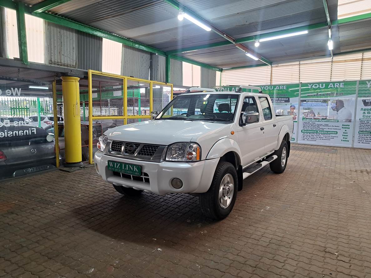 Used 2017 Nissan NP300 Hardbody 2.5TDi double cab Hi-rider