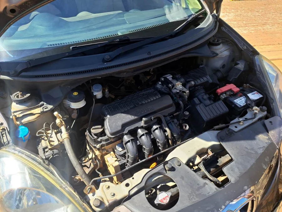 Used 2013 Honda Brio hatch 1.2 Comfort - Wiz Link