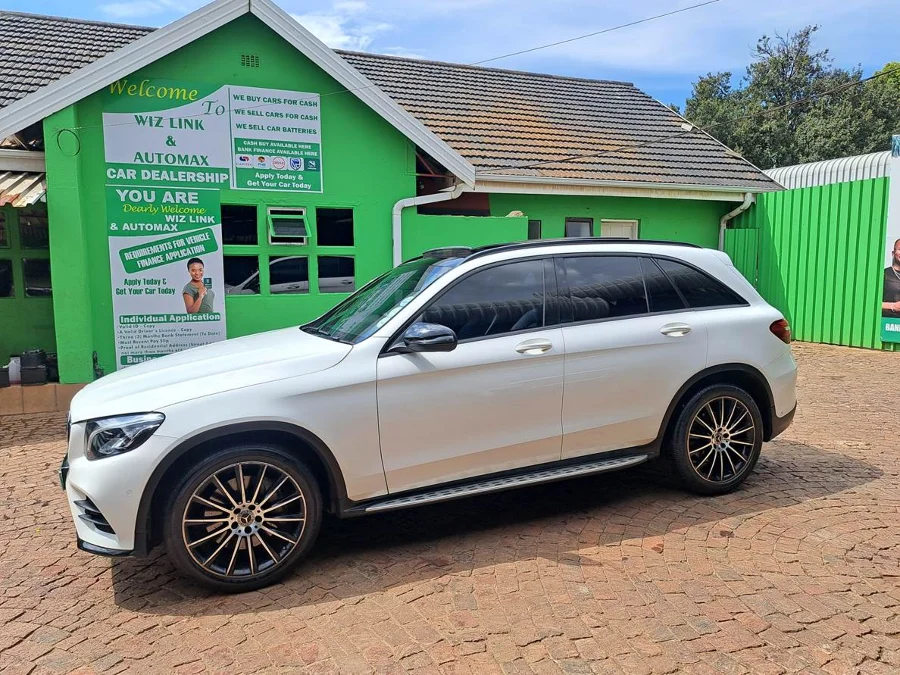 Used 2018 Mercedes-Benz GLC 250 4Matic AMG Line - Wiz Link