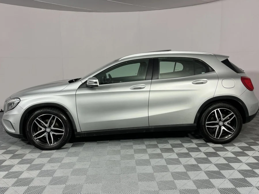 Used 2014 Mercedes-Benz GLA 220d 4Matic Style - WeBuyCars Lansdowne Used 2014 Mercedes-Benz GLA 220d 4Matic Style - WeBuyCars Lansdowne