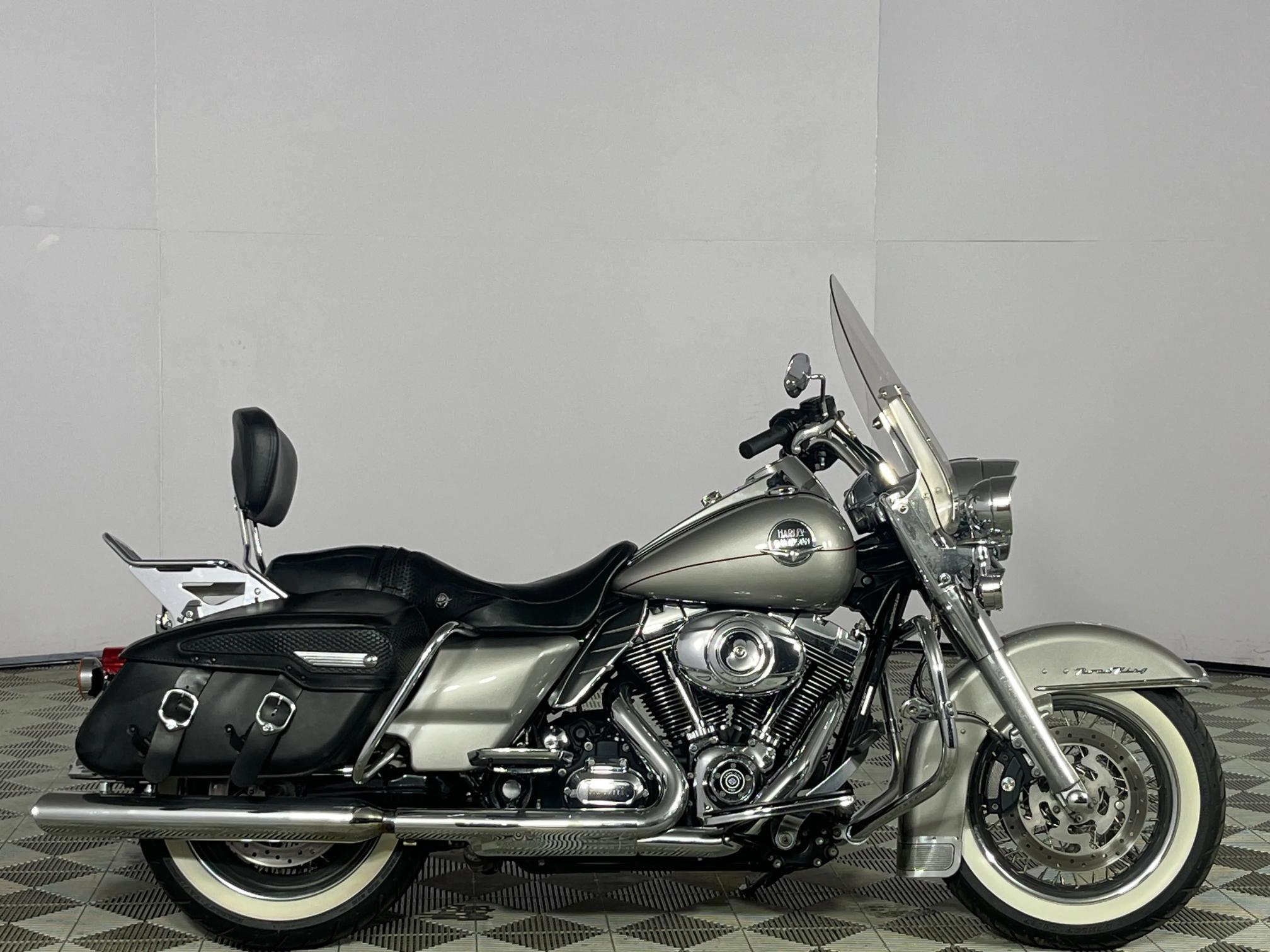 Used 2009 Harley Davidson Touring