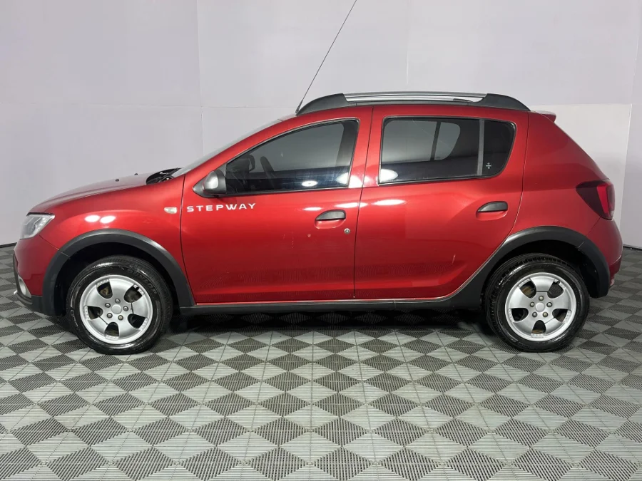 Used 2018 Renault Sandero 66kW turbo Stepway Expression - WeBuyCars Rustenburg