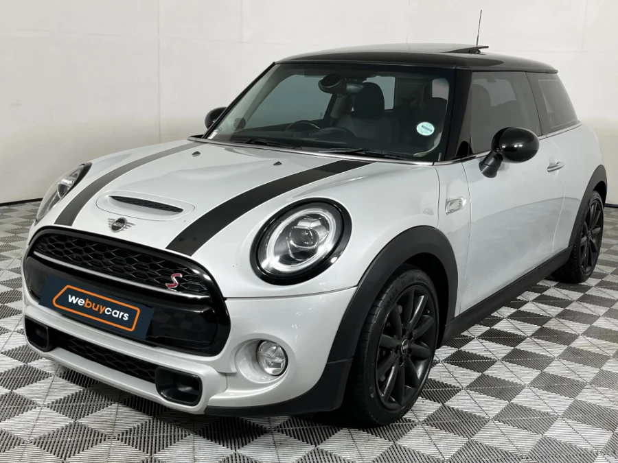 Used 2019 MINI Hatch Cooper S Hatch 3-door Paddy Hopkirk Edition - WeBuyCars Midstream Used 2019 MINI Hatch Cooper S Hatch 3-door Paddy Hopkirk Edition - WeBuyCars Midstream