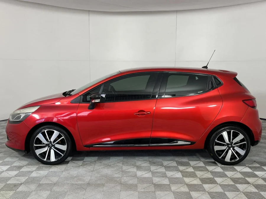 Used 2013 Renault Clio 66kW turbo Dynamique - WeBuyCars Mbombela Used 2013 Renault Clio 66kW turbo Dynamique - WeBuyCars Mbombela