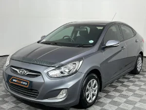 Used 2014 Hyundai Accent sedan 1.6 Fluid Used 2014 Hyundai Accent sedan 1.6 Fluid
