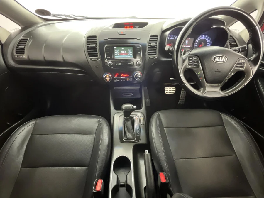 Used 2014 Kia Cerato hatch 2.0 SX auto - WeBuyCars Montana
