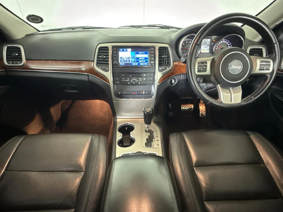 Used 2011 Jeep Grand Cherokee 3.6L Limited - WeBuyCars Midstream