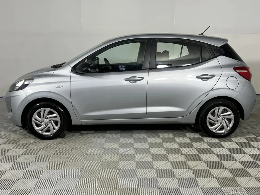 Used 2021 Hyundai Grand i10 1.0 hatch Motion manual - WeBuyCars Silverlakes