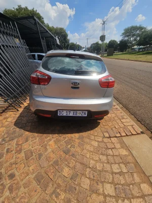 Used 2013 Kia Rio hatch 1.4