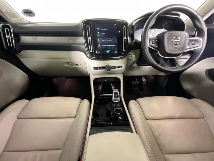 Used 2020 Volvo XC40 T3 Inscription - WeBuyCars Riverhorse