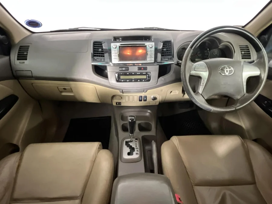 Used 2012 Toyota Fortuner 4.0 V6 Epic - WeBuyCars Lansdowne