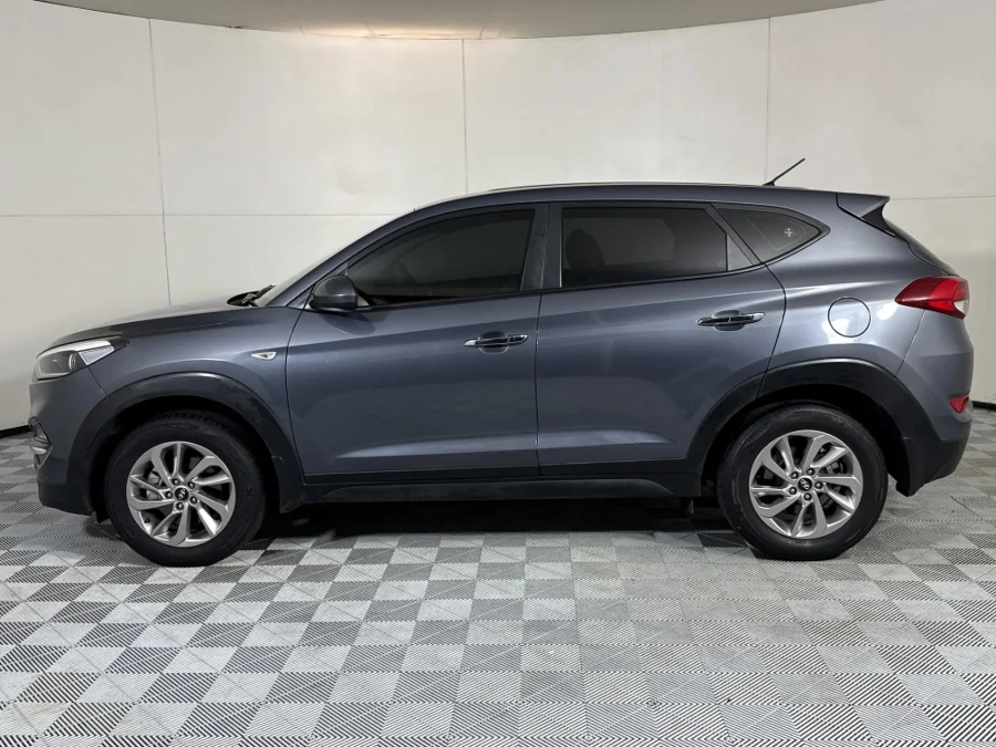 Used 2017 Hyundai Tucson 2.0 Premium auto - WeBuyCars Midstream