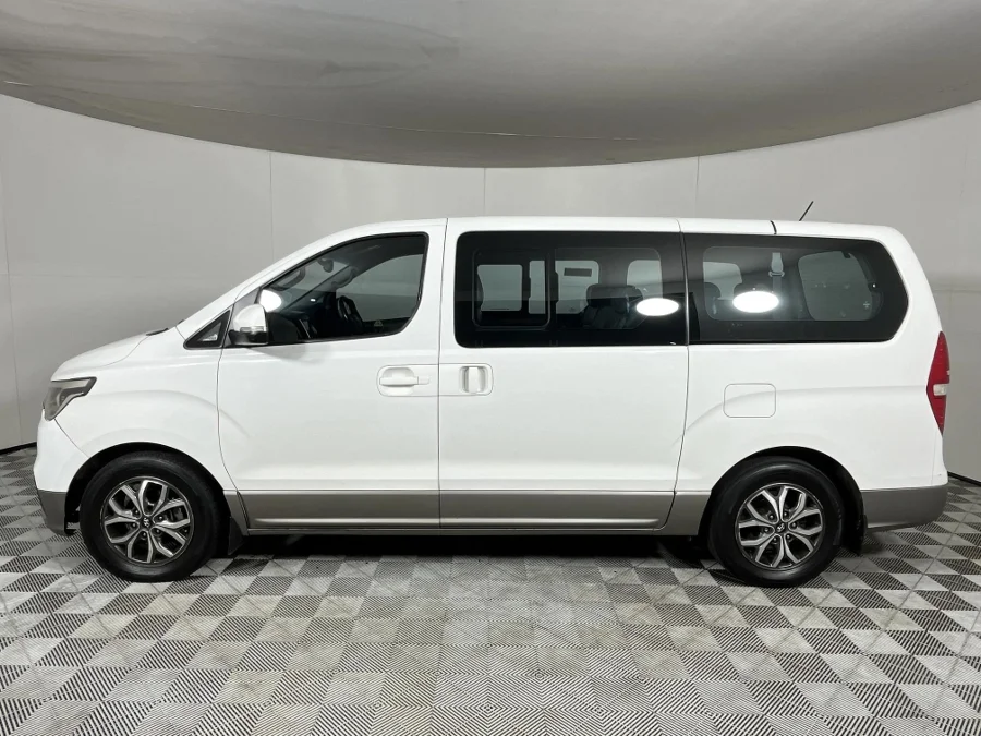 Used 2019 Hyundai H-1 2.5VGTi bus Elite 9-seater - WeBuyCars Silverlakes Used 2019 Hyundai H-1 2.5VGTi bus Elite 9-seater - WeBuyCars Silverlakes